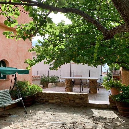 Villa Le Ginestre La Caletta Buitenkant foto